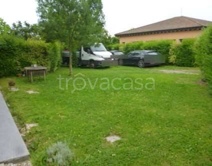 casa indipendente in vendita ad Argelato in zona Casadio