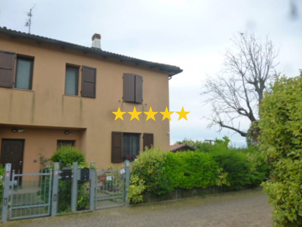 appartamento in vendita ad Argelato in zona Casadio