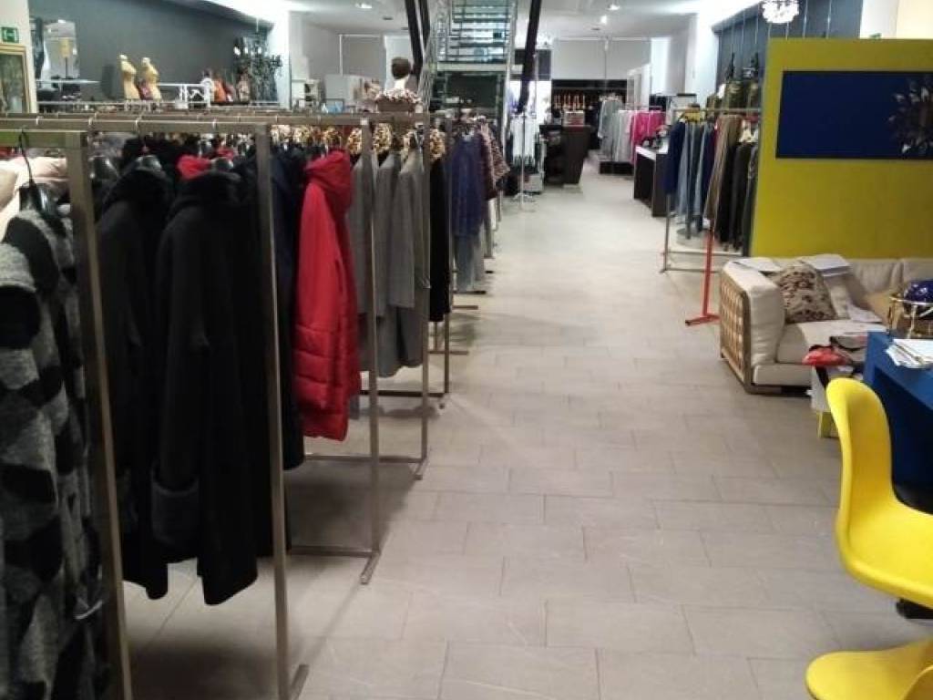 locale commerciale in vendita ad Argelato