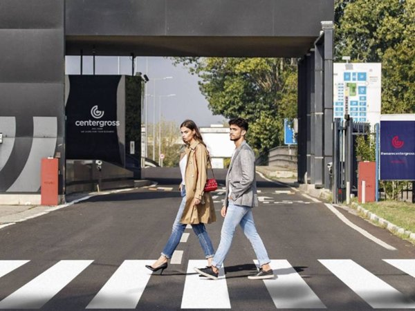 locale commerciale in vendita ad Argelato in zona Funo