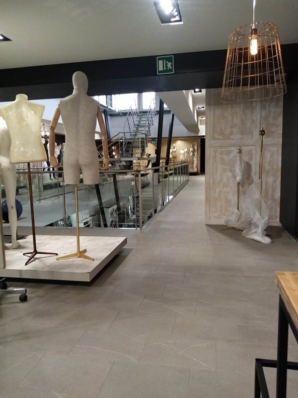 locale commerciale in vendita ad Argelato