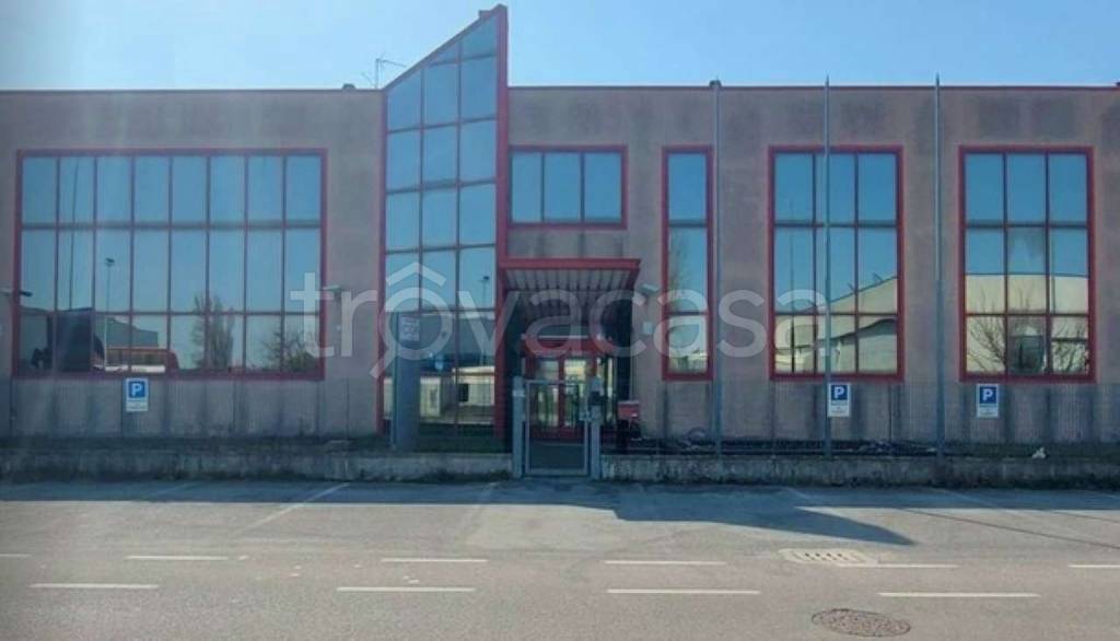 capannone in vendita ad Argelato