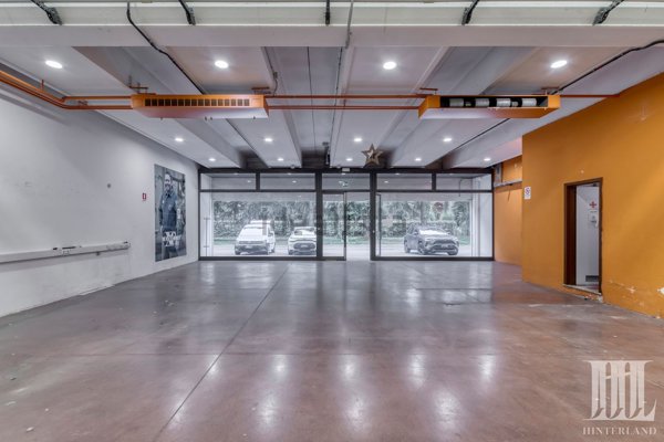 capannone in vendita ad Argelato in zona Funo