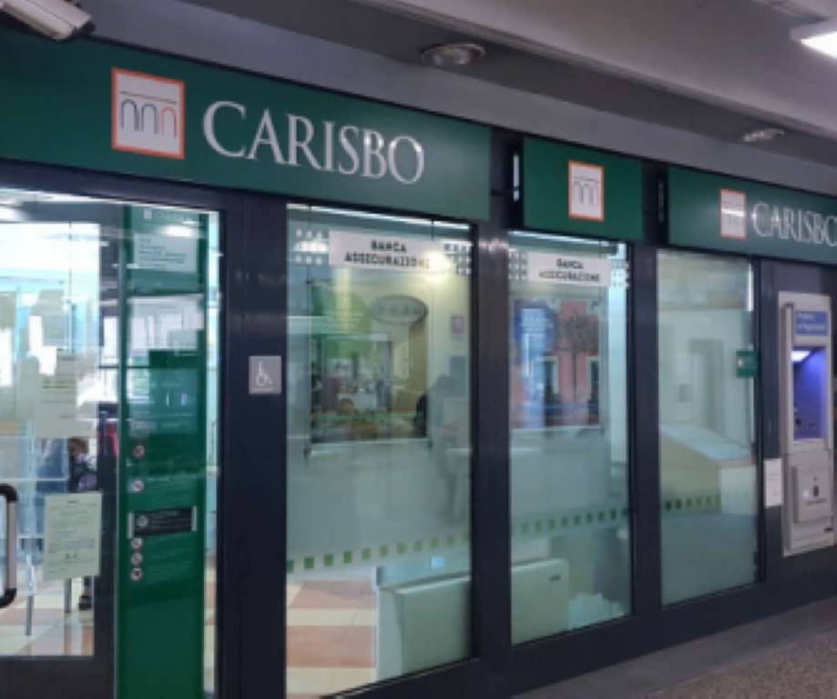 negozio in vendita ad Argelato in zona Funo