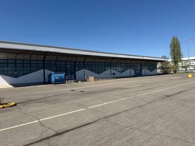 capannone in vendita ad Argelato in zona Funo