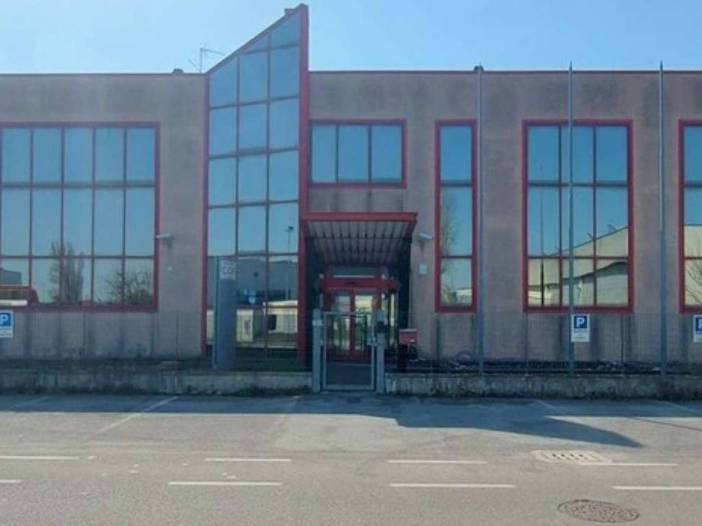 capannone in vendita ad Argelato