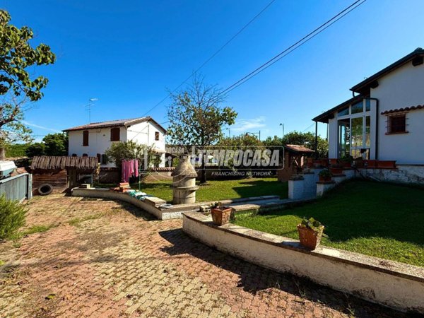 casa indipendente in vendita ad Argelato in zona Malacappa