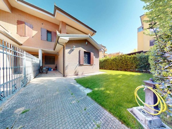 casa indipendente in vendita ad Argelato in zona Funo