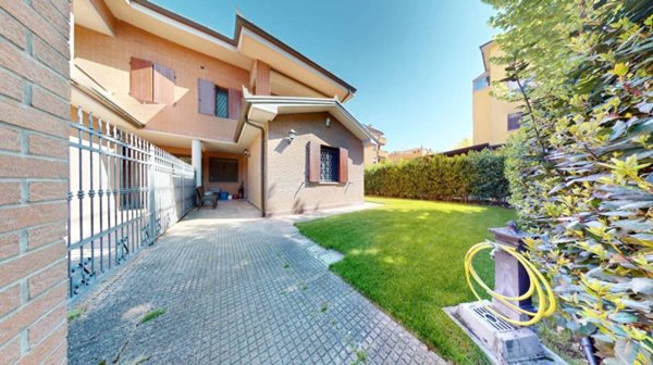 casa indipendente in vendita ad Argelato in zona Funo
