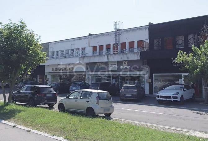 locale commerciale in vendita ad Argelato in zona Funo