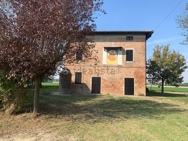 casale in vendita ad Argelato in zona Casadio