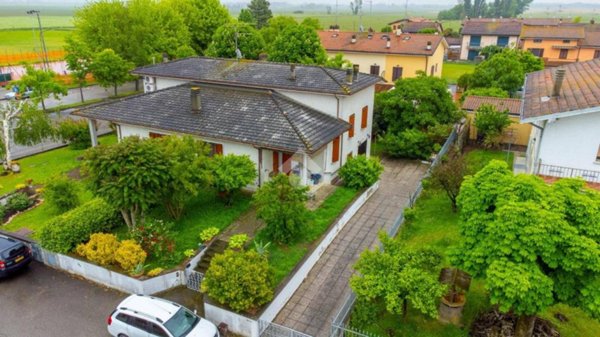 casa indipendente in vendita a Baricella in zona San Gabriele