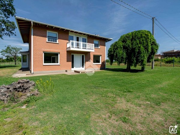 casa indipendente in vendita a Baricella