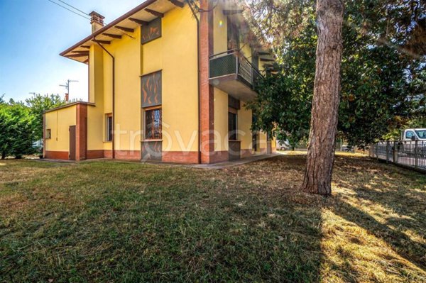 casa indipendente in vendita a Baricella