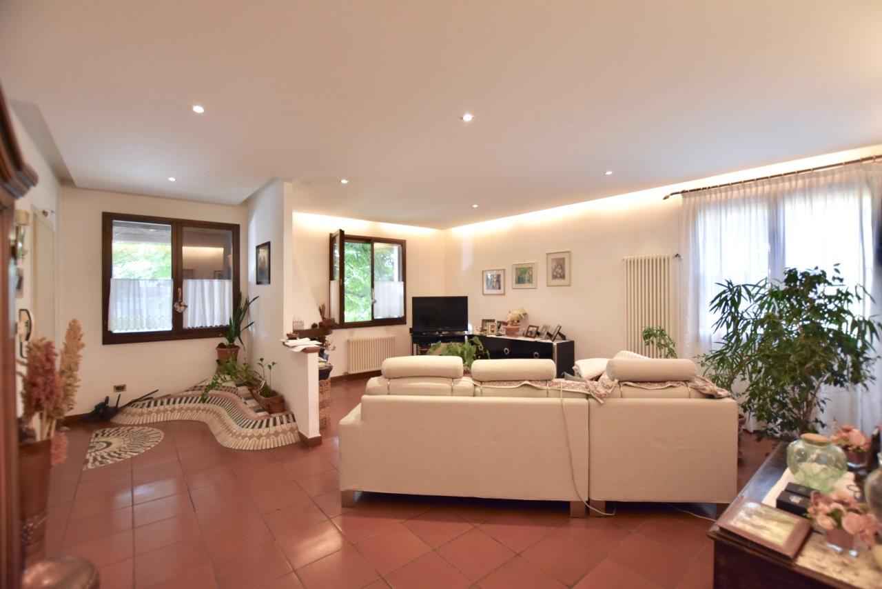 casa indipendente in vendita a Baricella in zona San Gabriele