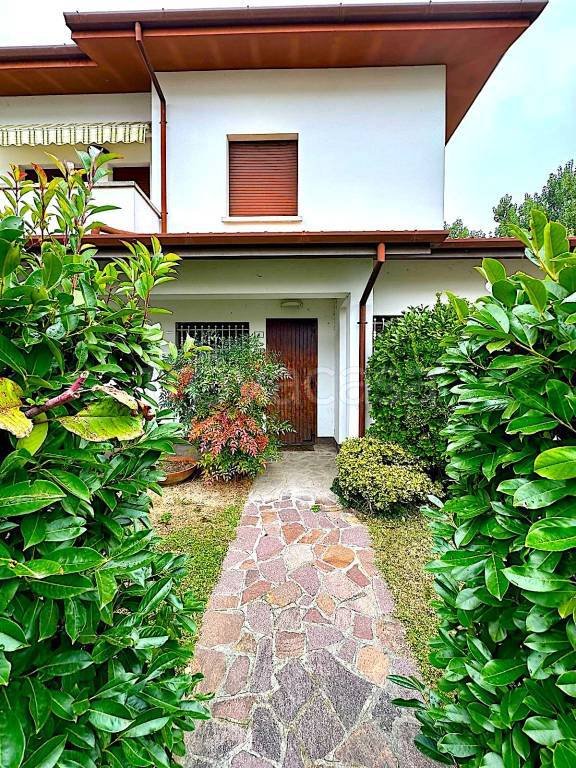 casa indipendente in vendita a Baricella