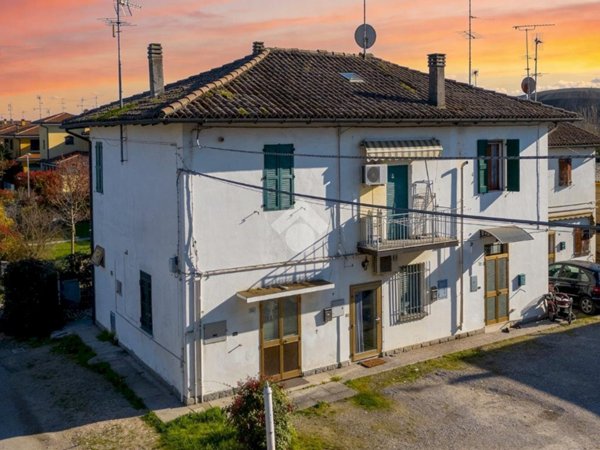 casa indipendente in vendita a Baricella