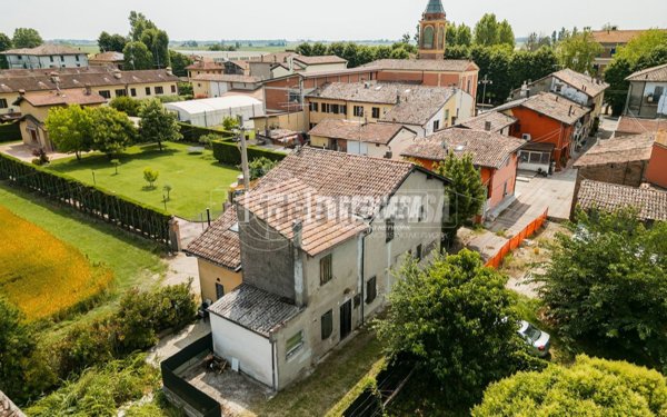 pentavano in vendita a Baricella in zona San Gabriele