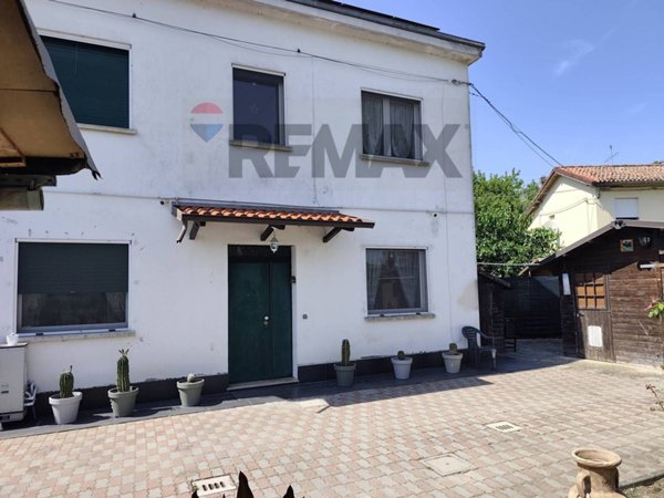 casa indipendente in vendita a Baricella