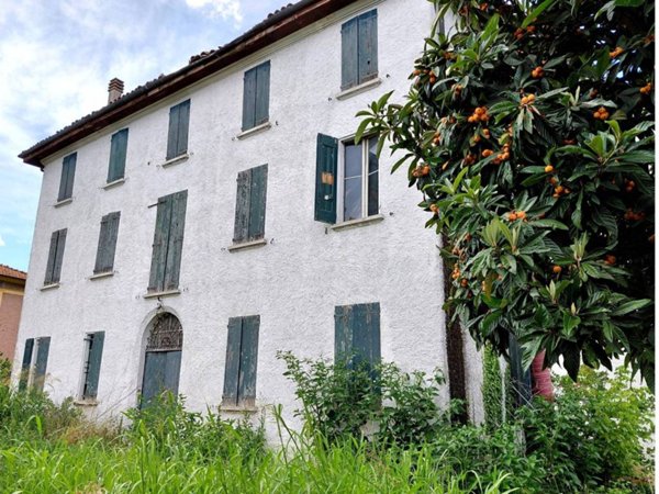 casa indipendente in vendita a Baricella