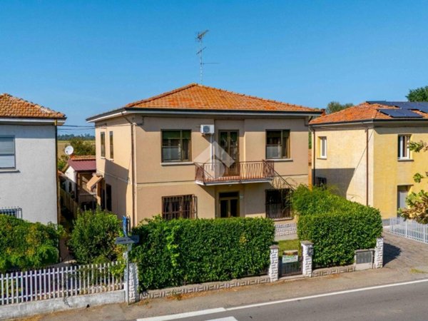casa indipendente in vendita a Baricella in zona Mondonuovo