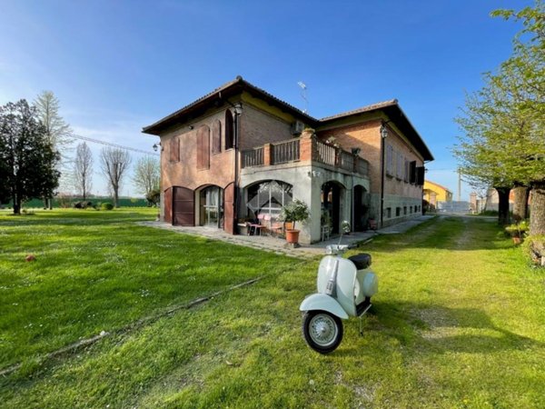 casa indipendente in vendita a Bentivoglio