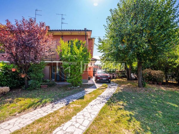 casa indipendente in vendita a Bentivoglio