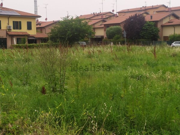 terreno edificabile in vendita a Bentivoglio