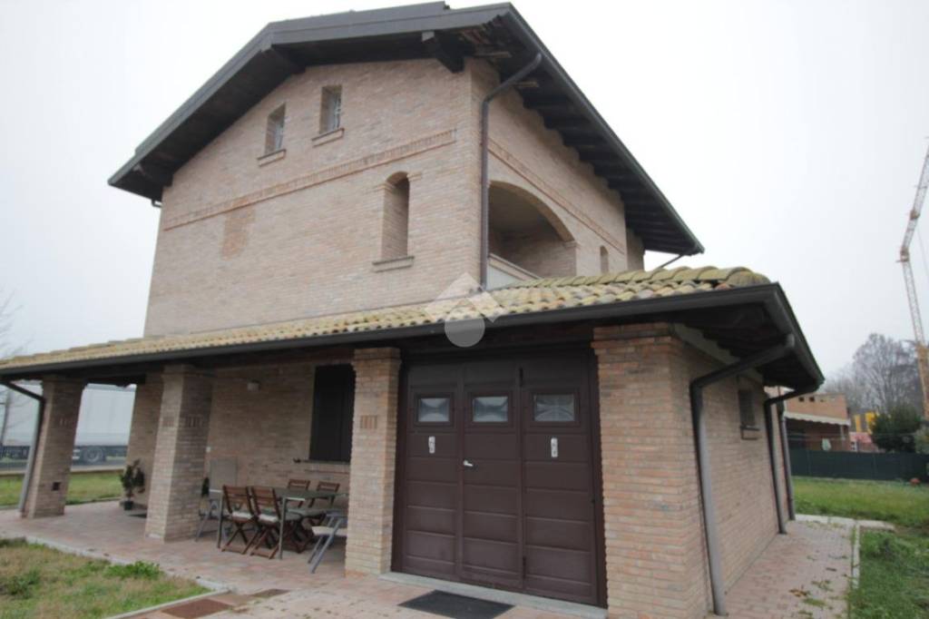 casa indipendente in vendita a Bentivoglio