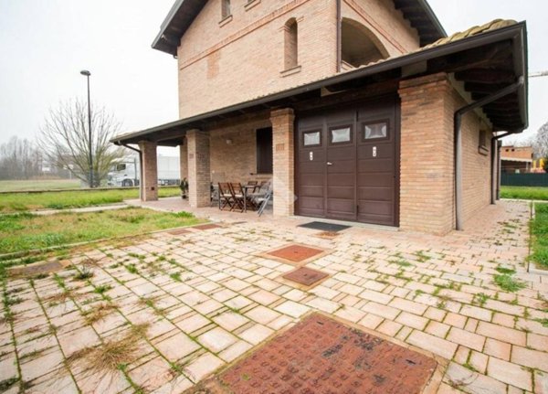 casa indipendente in vendita a Bentivoglio