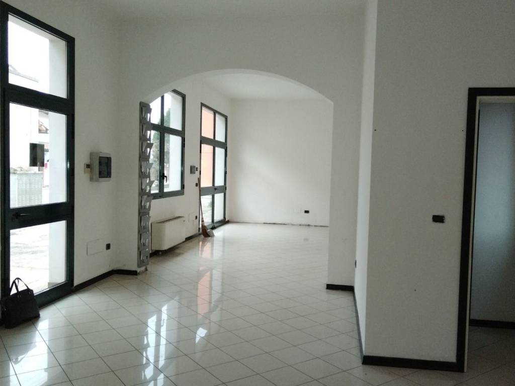 ufficio in vendita a Bentivoglio