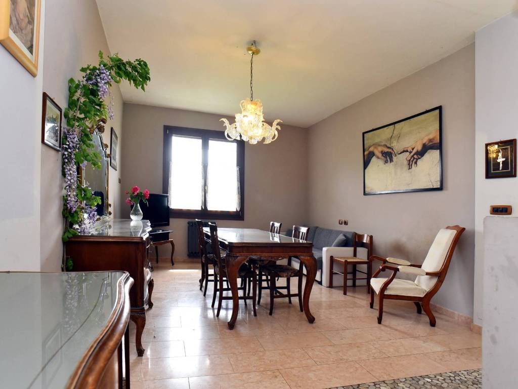 casa indipendente in vendita a Bentivoglio