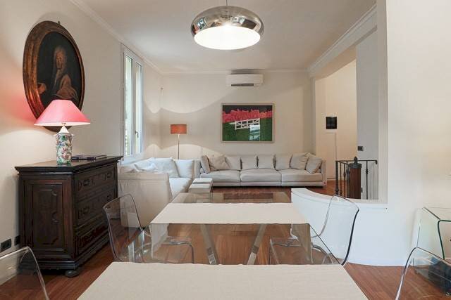 casa indipendente in vendita a Bologna in zona Santo Stefano
