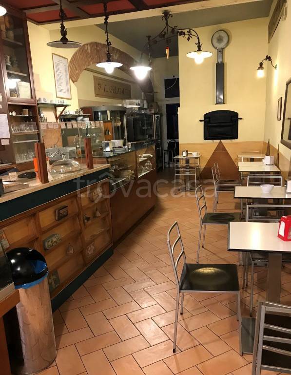 negozio in vendita a Bologna in zona San Vitale