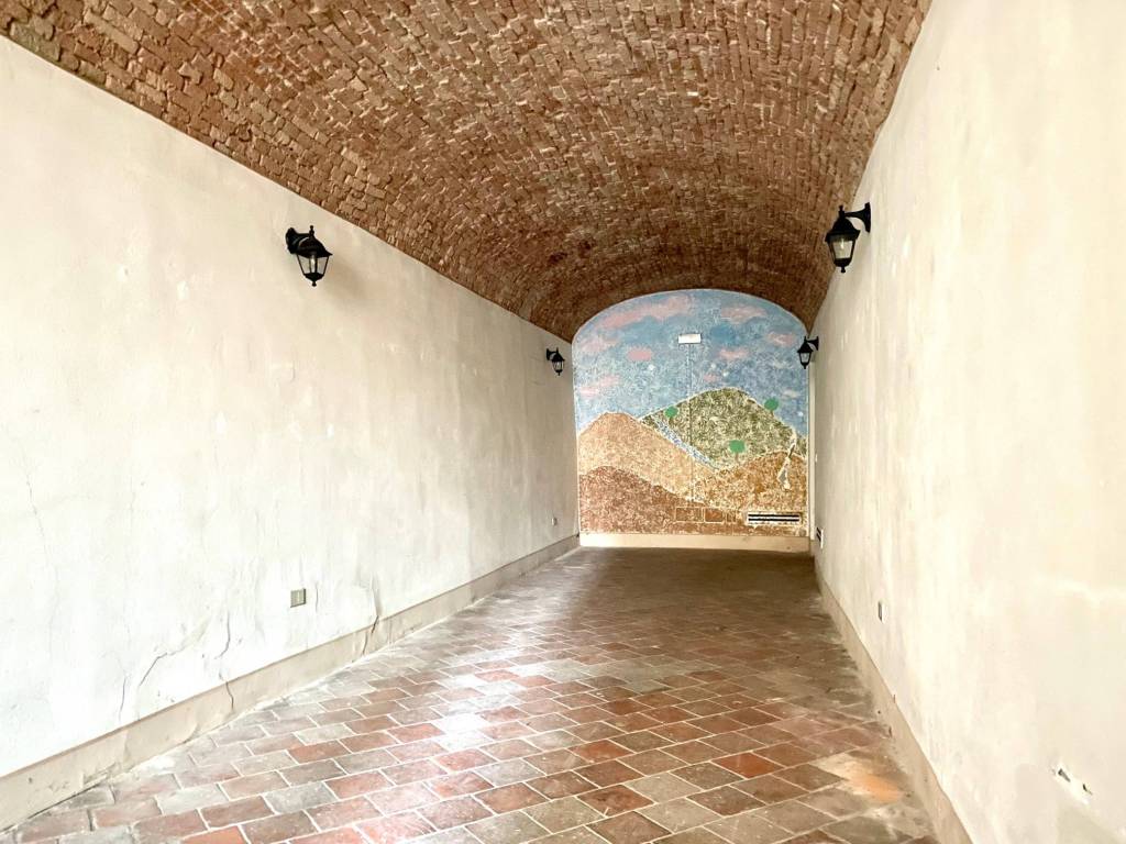 negozio in vendita a Bologna in zona Centro Storico