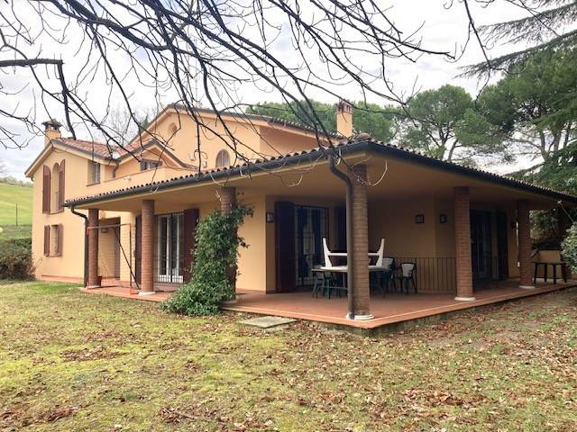 casa indipendente in vendita a Bologna in zona Colli