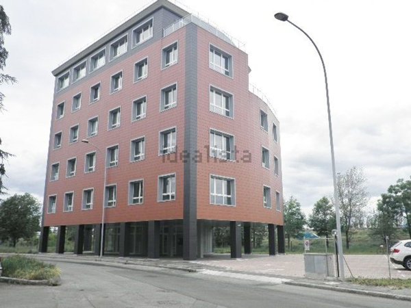 ufficio in vendita a Bologna in zona Borgo Panigale