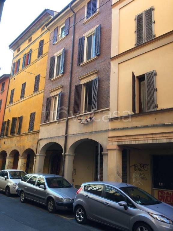 appartamento in vendita a Bologna in zona Quartiere Porto