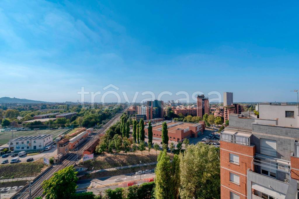 appartamento in vendita a Bologna in zona Savena