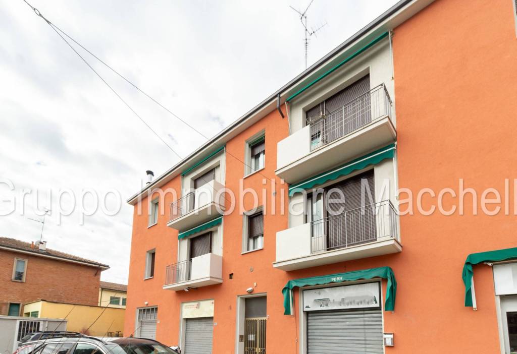 appartamento in vendita a Bologna in zona Reno