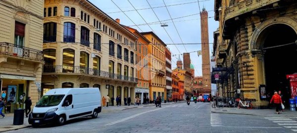 appartamento in vendita a Bologna in zona Centro Storico