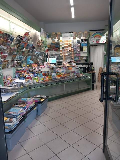 negozio in vendita a Bologna in zona Corticella