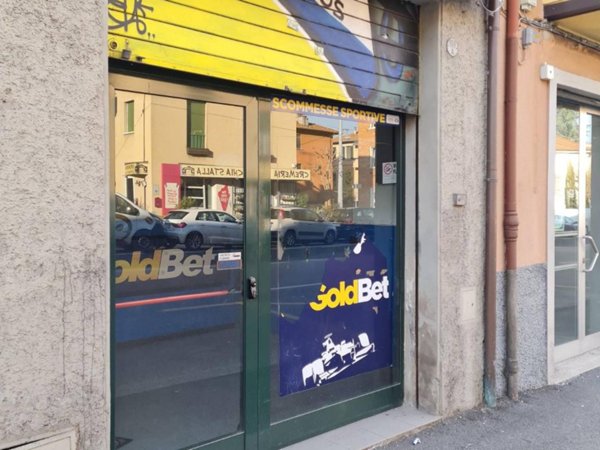 negozio in vendita a Bologna