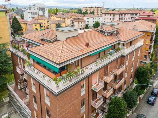 appartamento in vendita a Bologna in zona Aeroporto