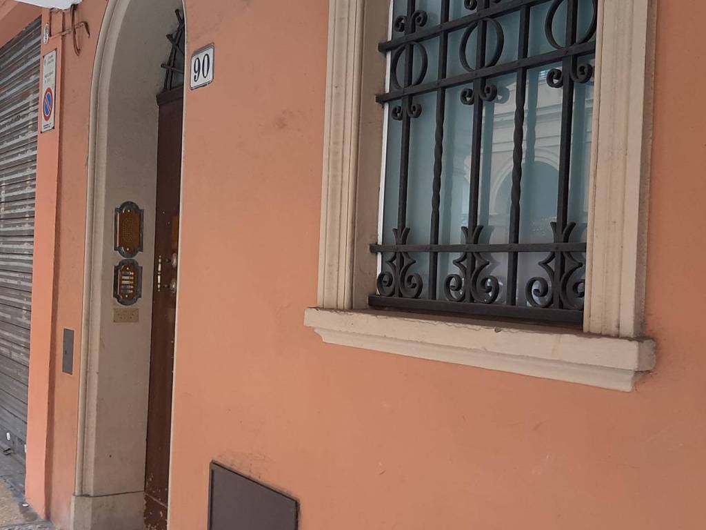 appartamento in vendita a Bologna in zona Saragozza