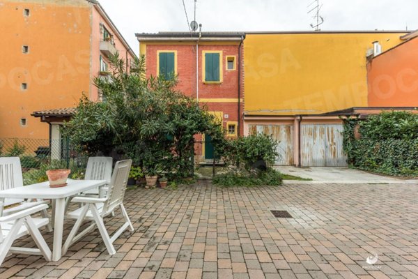 appartamento in vendita a Bologna in zona Santa Viola