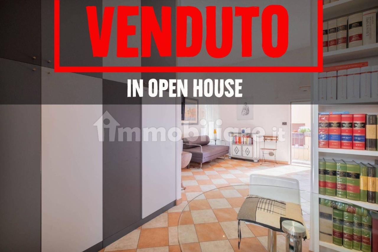 appartamento in vendita a Bologna in zona Saragozza