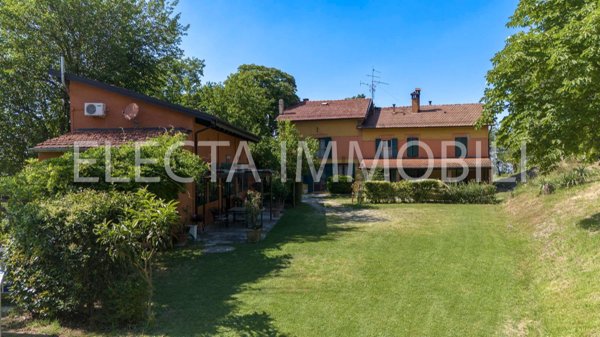 casa indipendente in vendita a Bologna in zona Colli