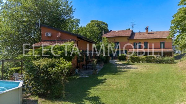 casa indipendente in vendita a Bologna in zona Colli
