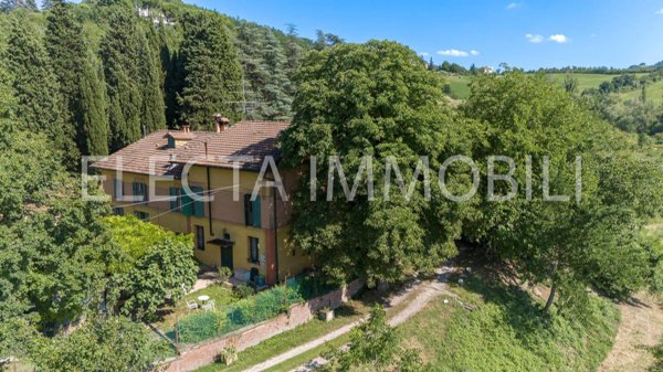 casa indipendente in vendita a Bologna in zona Colli
